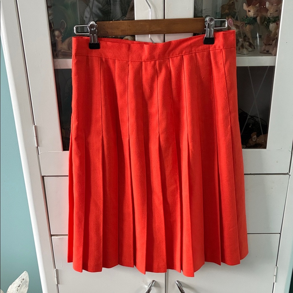 Tofy Vintage jr sz 9-10 Orange Pleated Skirt nwt